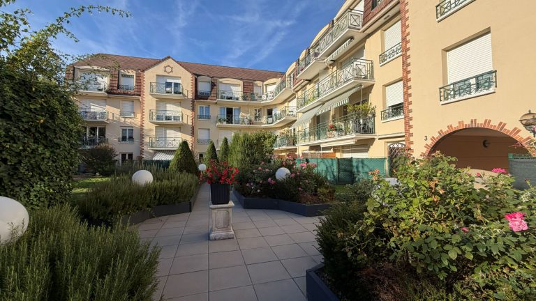 Appartement Torcy 2 pièce(s) : photo 3