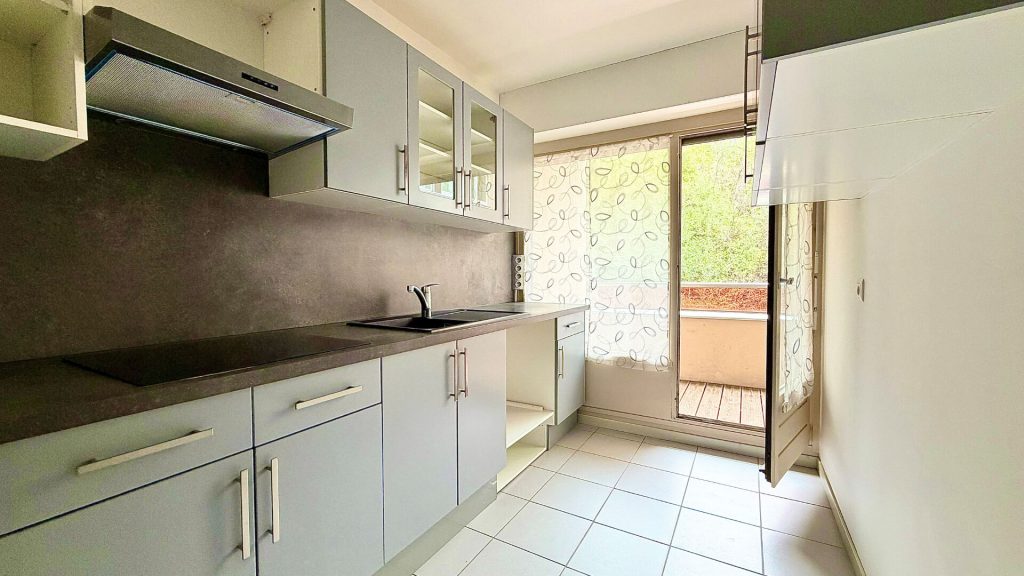 Appartement Chelles 2 pièce(s) 49.94 m2 : photo 1