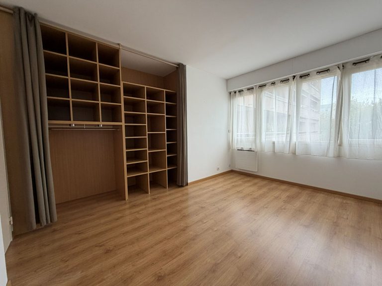 Appartement Chelles 2 pièce(s) 49.94 m2 : photo 12