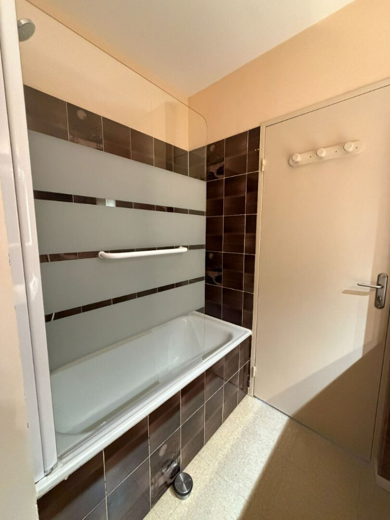 Appartement Chelles 2 pièce(s) 49.94 m2 : photo 16
